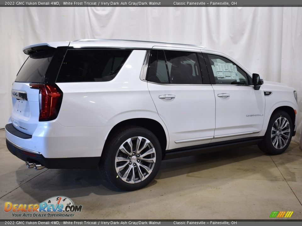 White Frost Tricoat 2022 GMC Yukon Denali 4WD Photo #2