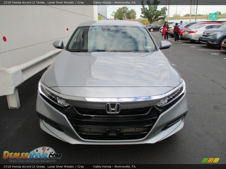 2018 Honda Accord LX Sedan Lunar Silver Metallic / Gray Photo #8