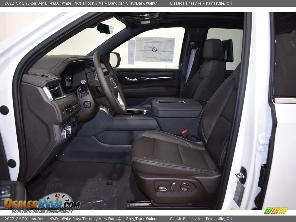 Very Dark Ash Gray/Dark Walnut Interior - 2022 GMC Yukon Denali 4WD Photo #7