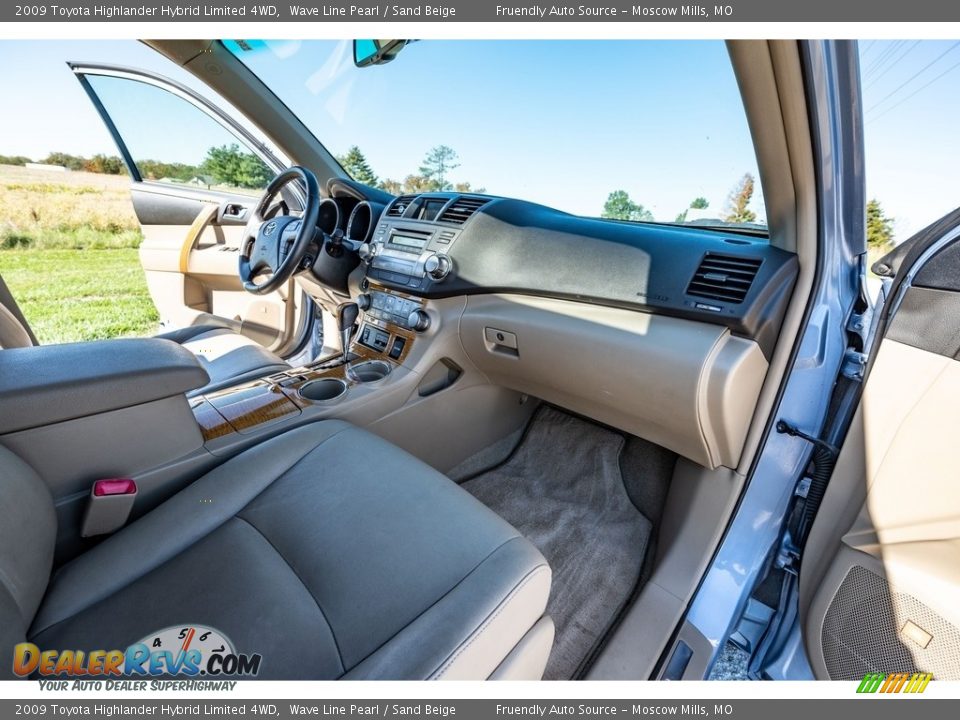 2009 Toyota Highlander Hybrid Limited 4WD Wave Line Pearl / Sand Beige Photo #28