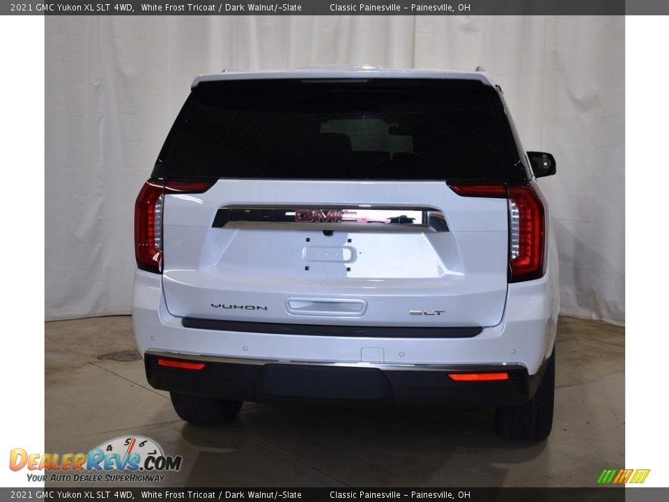 2021 GMC Yukon XL SLT 4WD White Frost Tricoat / Dark Walnut/­Slate Photo #3