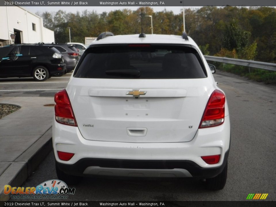 2019 Chevrolet Trax LT Summit White / Jet Black Photo #16