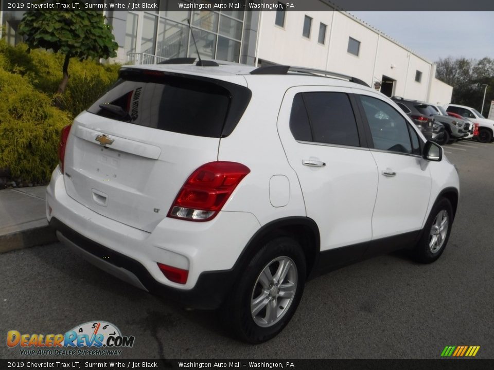 2019 Chevrolet Trax LT Summit White / Jet Black Photo #17