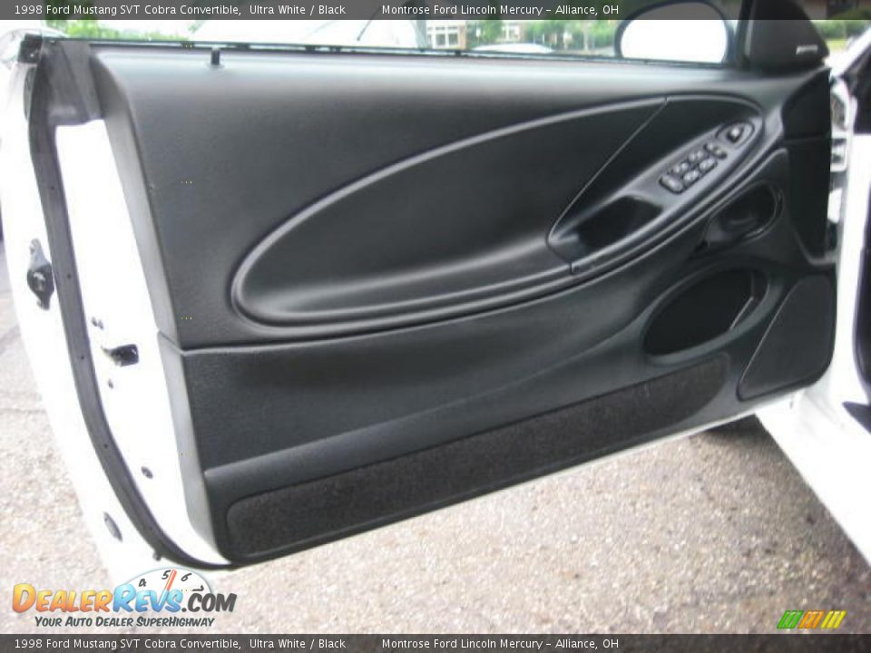 1998 Ford Mustang SVT Cobra Convertible Ultra White / Black Photo #11