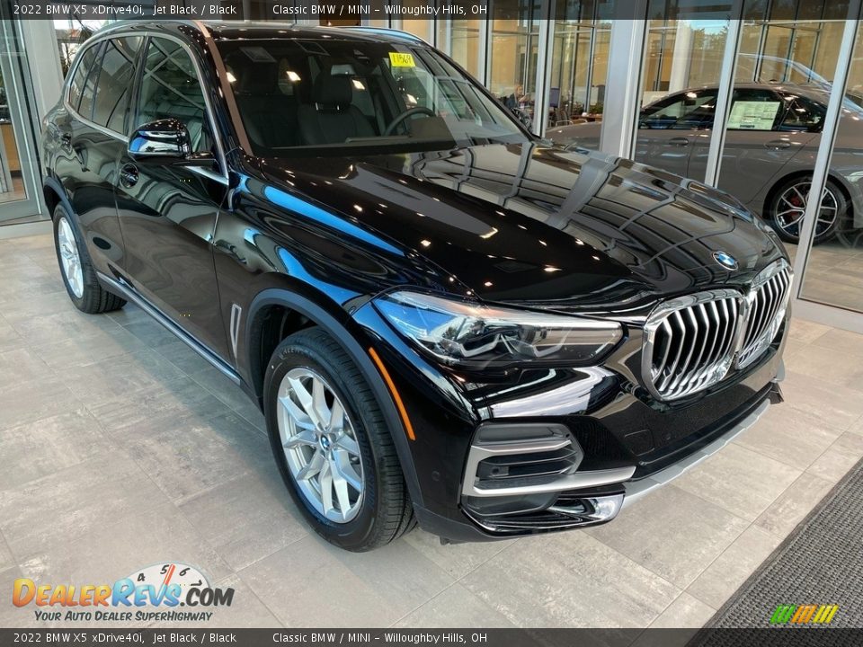 2022 BMW X5 xDrive40i Jet Black / Black Photo #1