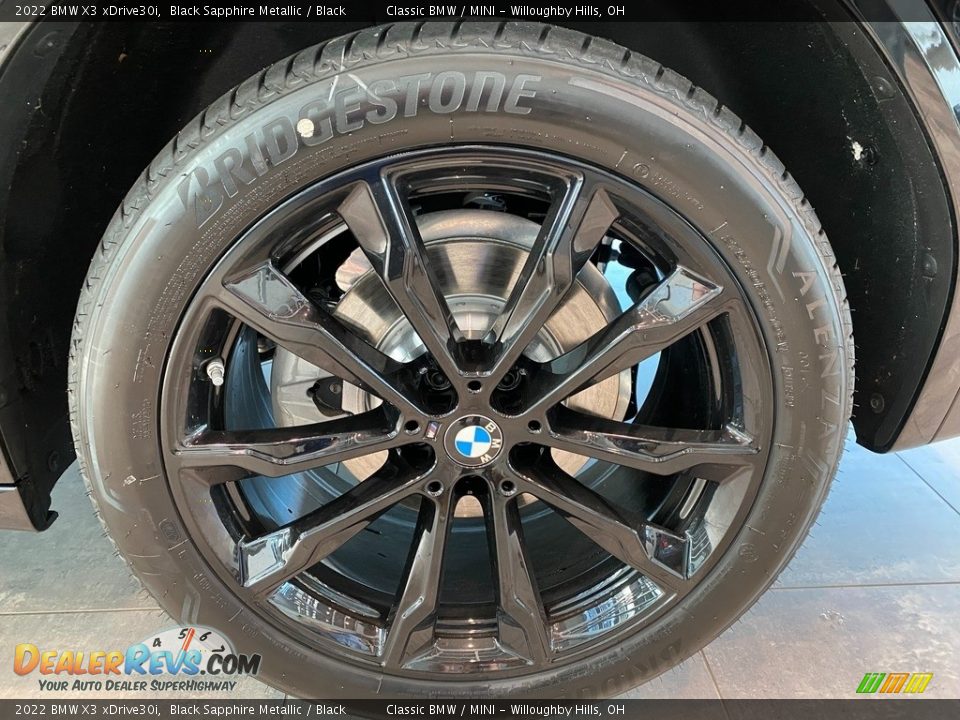 2022 BMW X3 xDrive30i Wheel Photo #3