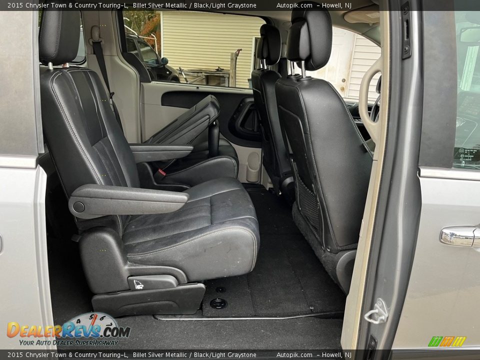 2015 Chrysler Town & Country Touring-L Billet Silver Metallic / Black/Light Graystone Photo #12