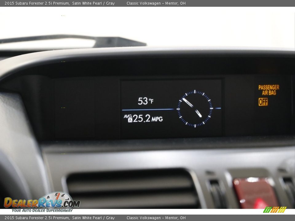 2015 Subaru Forester 2.5i Premium Satin White Pearl / Gray Photo #10