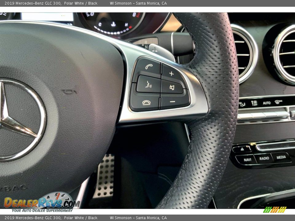 2019 Mercedes-Benz GLC 300 Polar White / Black Photo #22