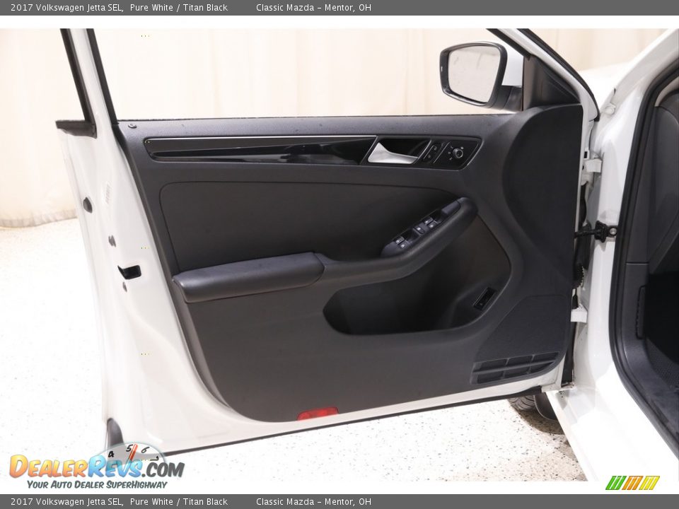 2017 Volkswagen Jetta SEL Pure White / Titan Black Photo #4
