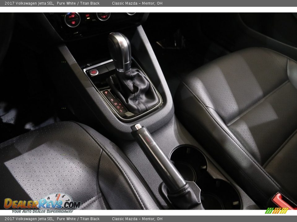 2017 Volkswagen Jetta SEL Pure White / Titan Black Photo #12
