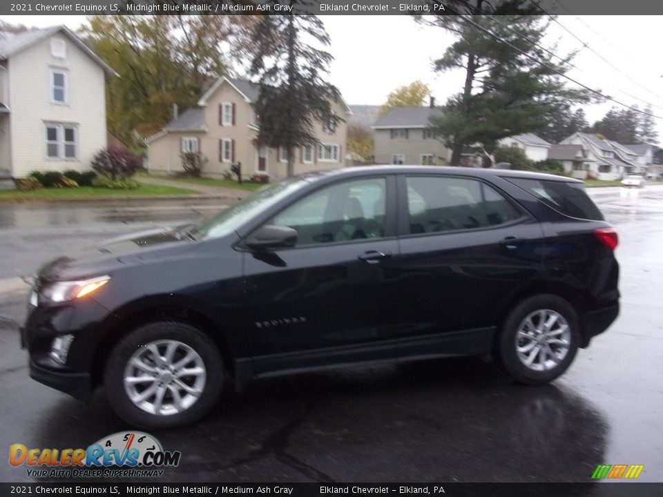 2021 Chevrolet Equinox LS Midnight Blue Metallic / Medium Ash Gray Photo #4