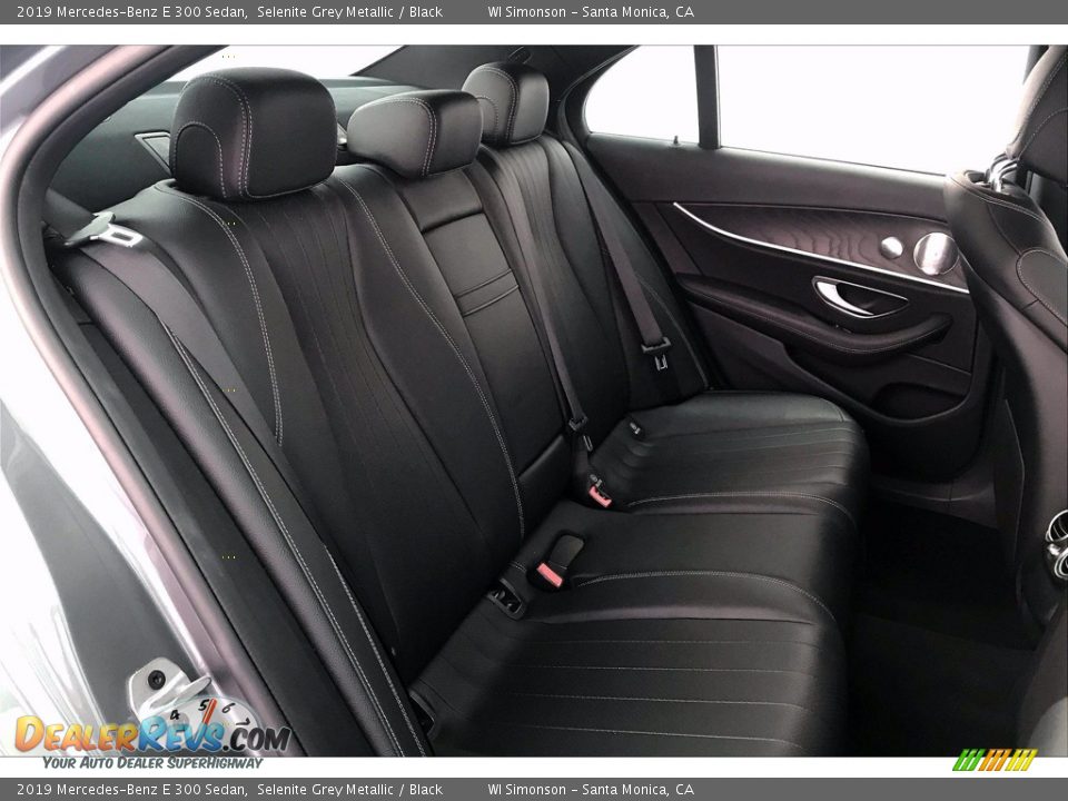 2019 Mercedes-Benz E 300 Sedan Selenite Grey Metallic / Black Photo #19