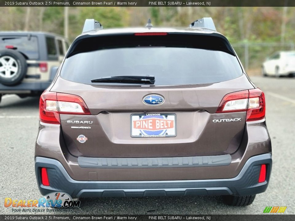 2019 Subaru Outback 2.5i Premium Cinnamon Brown Pearl / Warm Ivory Photo #5