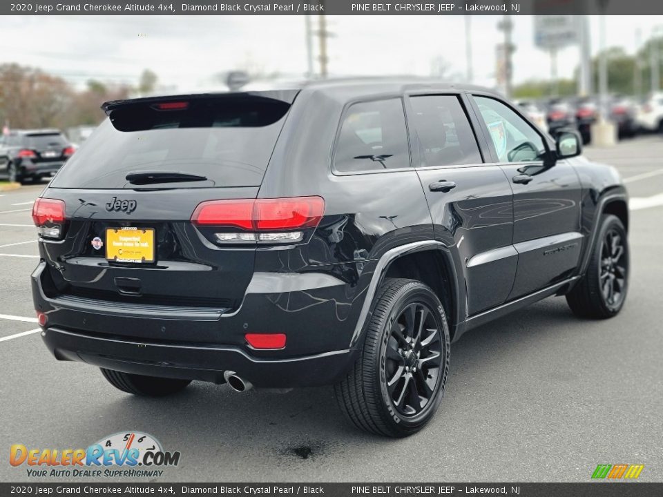 2020 Jeep Grand Cherokee Altitude 4x4 Diamond Black Crystal Pearl / Black Photo #22