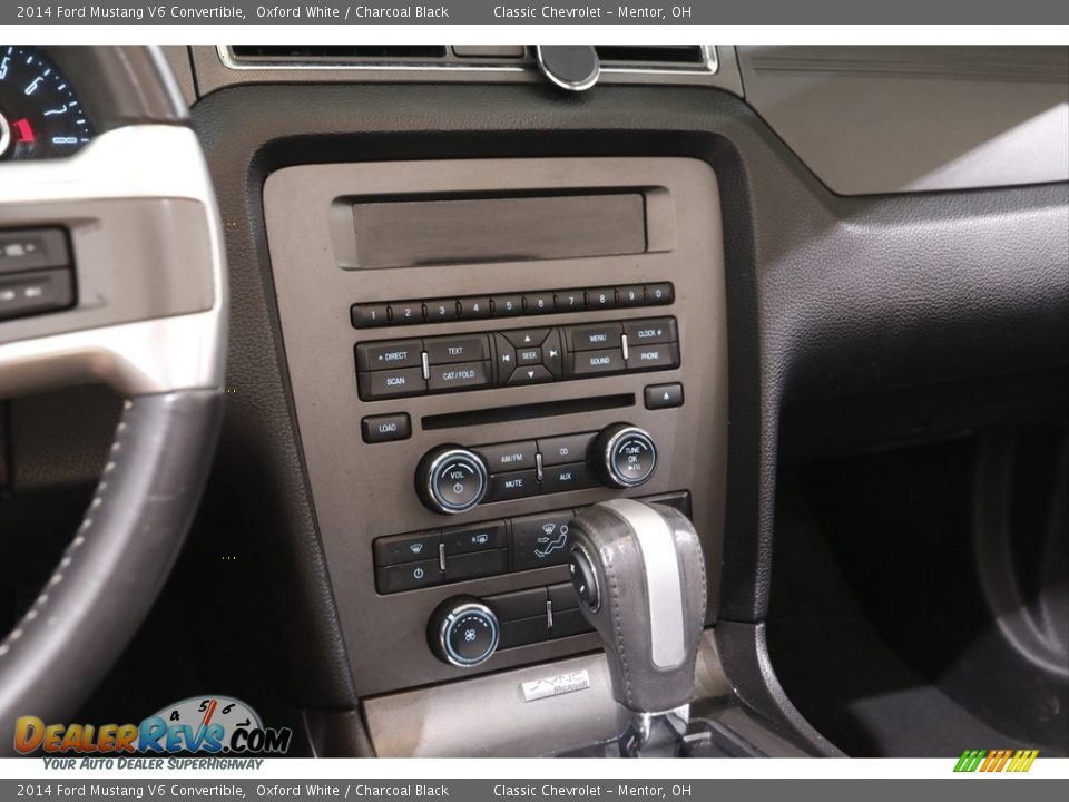 2014 Ford Mustang V6 Convertible Oxford White / Charcoal Black Photo #10