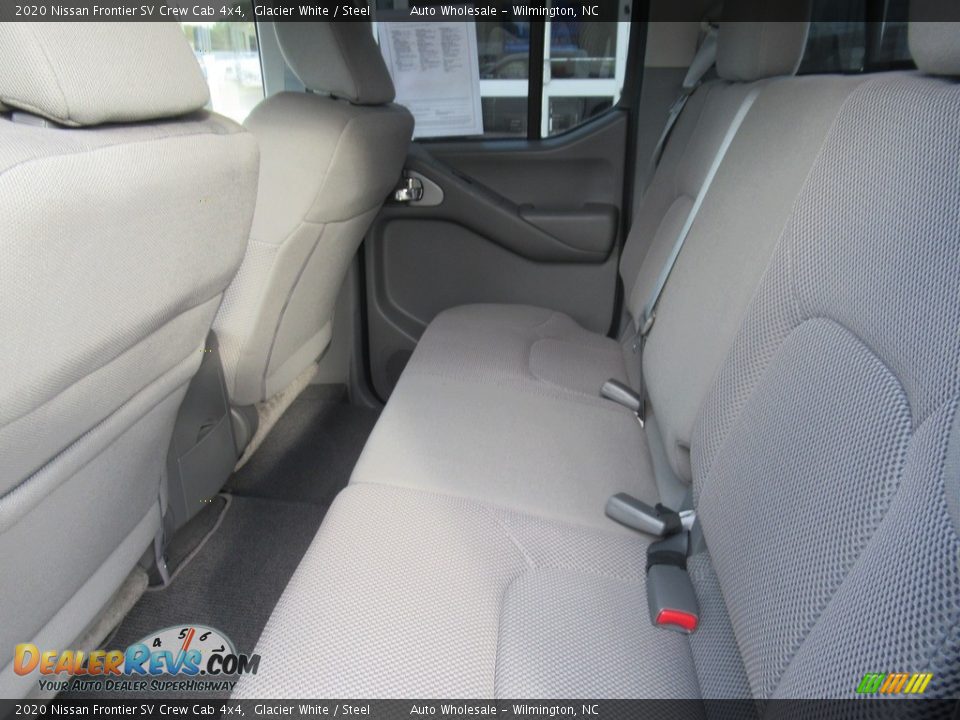 Rear Seat of 2020 Nissan Frontier SV Crew Cab 4x4 Photo #12