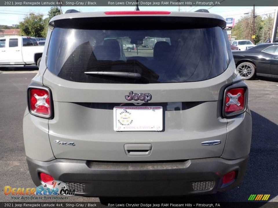 2021 Jeep Renegade Latitude 4x4 Sting-Gray / Black Photo #4