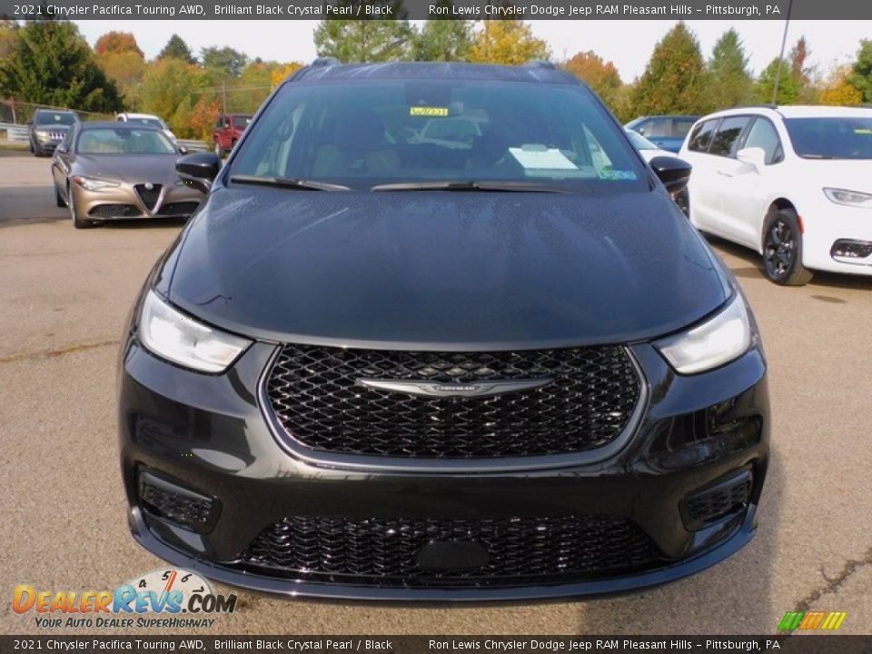 2021 Chrysler Pacifica Touring AWD Brilliant Black Crystal Pearl / Black Photo #2