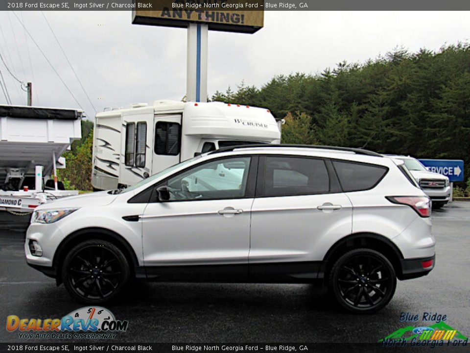 2018 Ford Escape SE Ingot Silver / Charcoal Black Photo #2