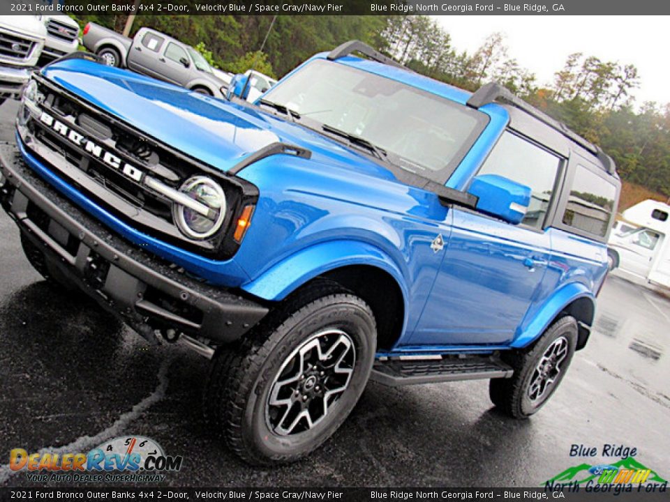 2021 Ford Bronco Outer Banks 4x4 2-Door Velocity Blue / Space Gray/Navy Pier Photo #25