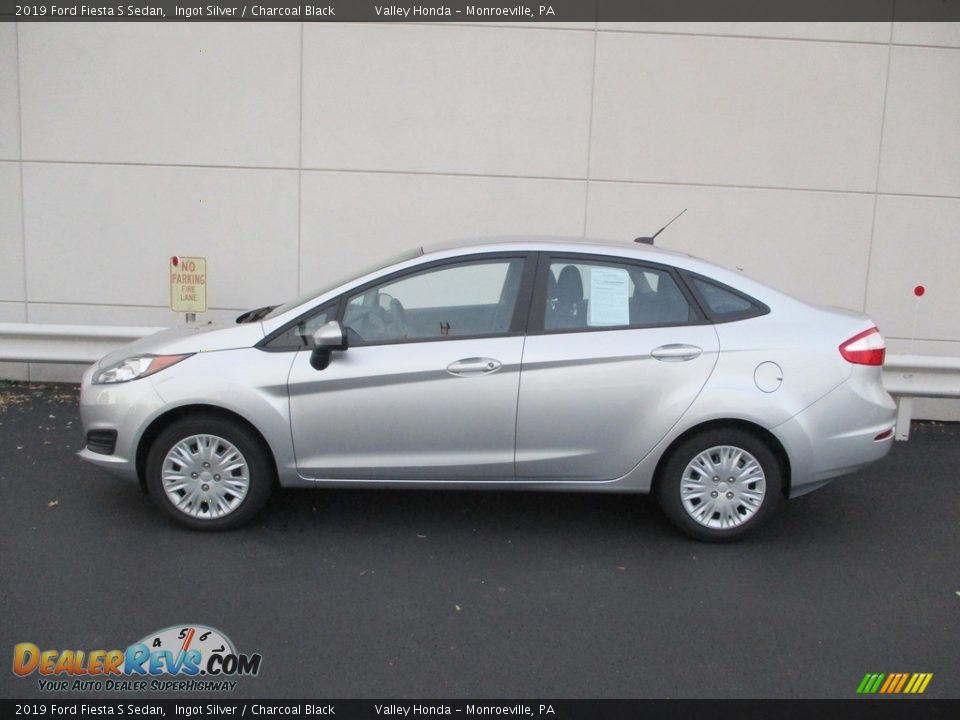 2019 Ford Fiesta S Sedan Ingot Silver / Charcoal Black Photo #2