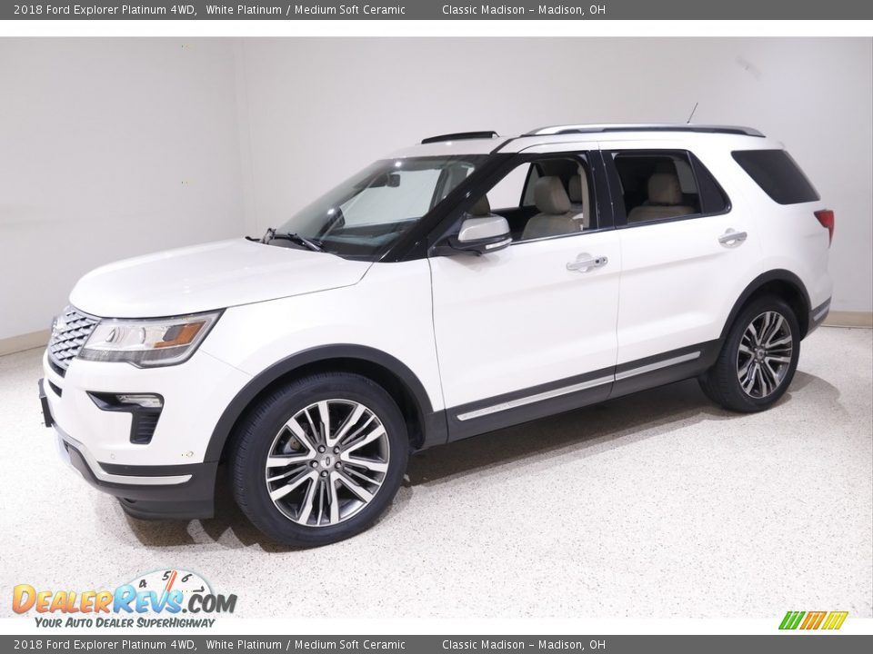 2018 Ford Explorer Platinum 4WD White Platinum / Medium Soft Ceramic Photo #3