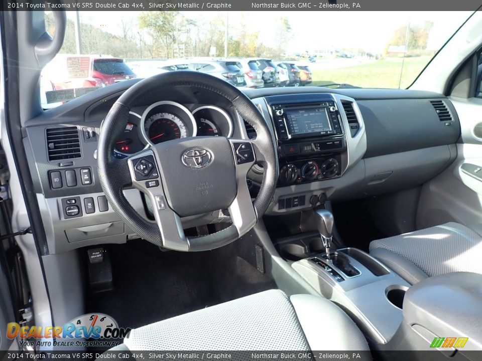 2014 Toyota Tacoma V6 SR5 Double Cab 4x4 Silver Sky Metallic / Graphite Photo #18