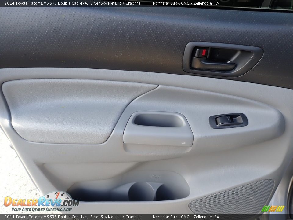 2014 Toyota Tacoma V6 SR5 Double Cab 4x4 Silver Sky Metallic / Graphite Photo #19