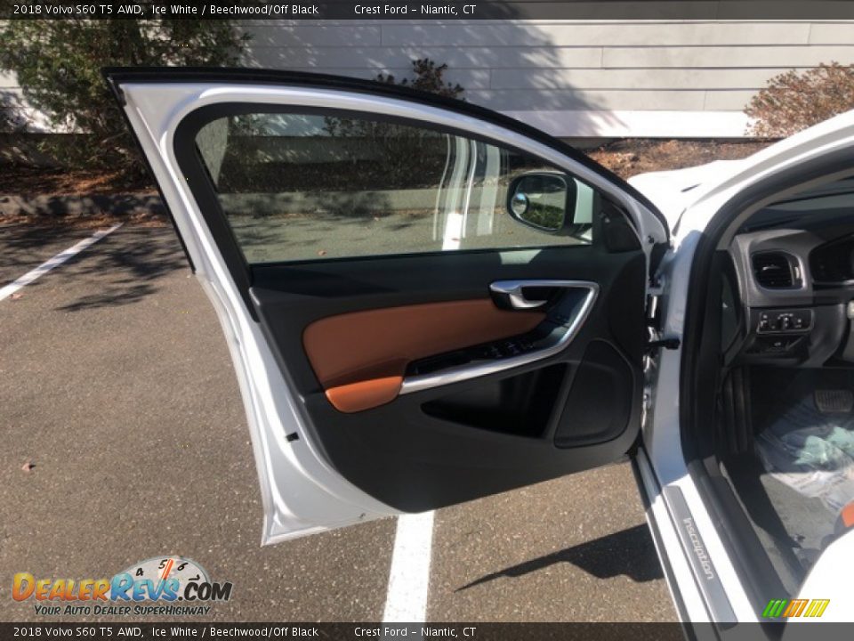 2018 Volvo S60 T5 AWD Ice White / Beechwood/Off Black Photo #9