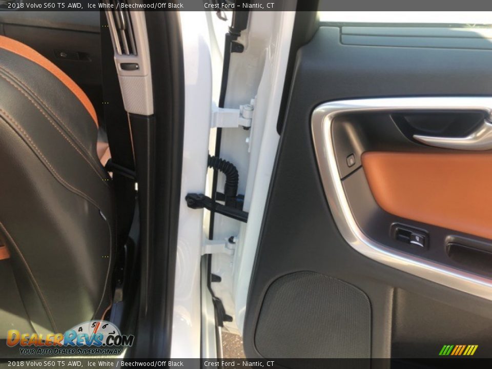 2018 Volvo S60 T5 AWD Ice White / Beechwood/Off Black Photo #27
