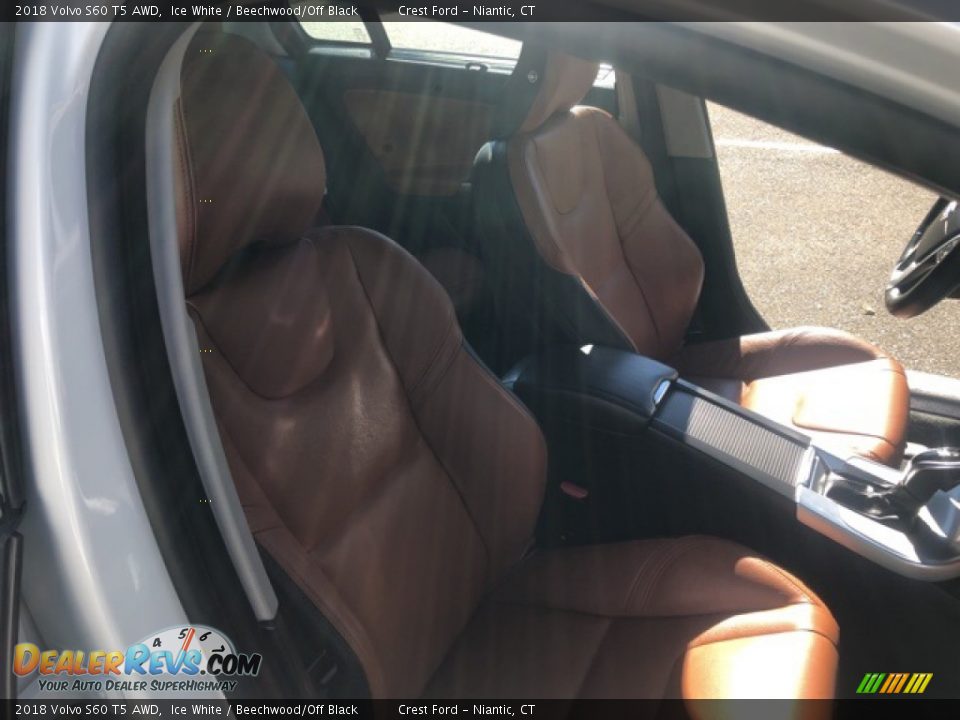 2018 Volvo S60 T5 AWD Ice White / Beechwood/Off Black Photo #33