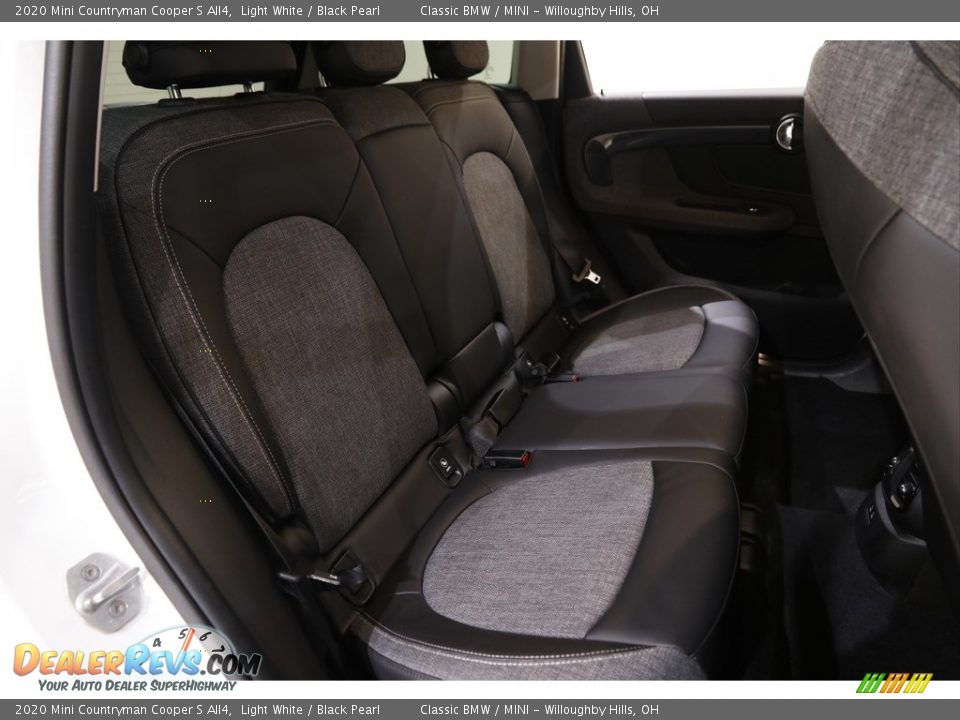 Rear Seat of 2020 Mini Countryman Cooper S All4 Photo #15