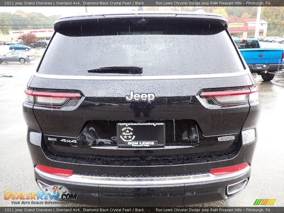 2021 Jeep Grand Cherokee L Overland 4x4 Diamond Black Crystal Pearl / Black Photo #4