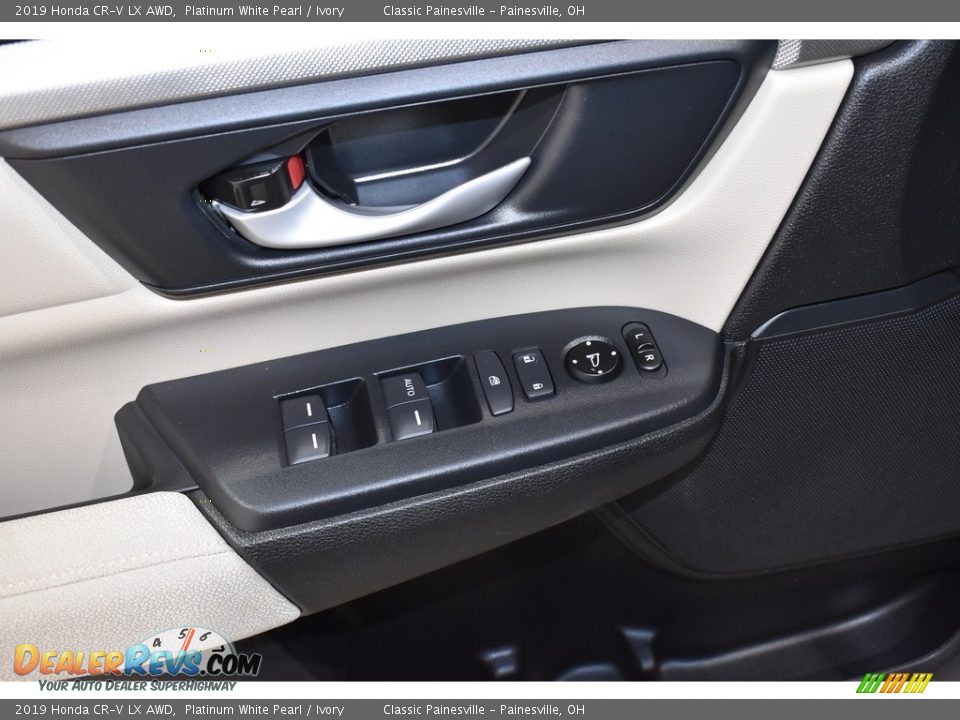 2019 Honda CR-V LX AWD Platinum White Pearl / Ivory Photo #10