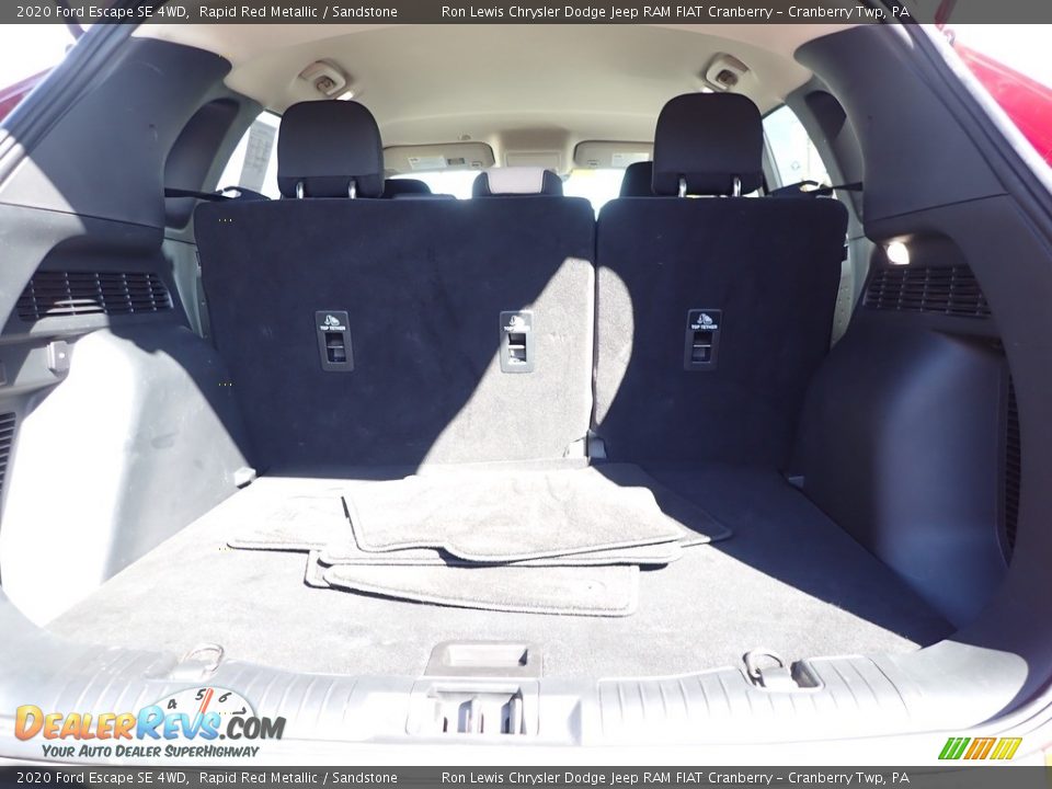 2020 Ford Escape SE 4WD Rapid Red Metallic / Sandstone Photo #4