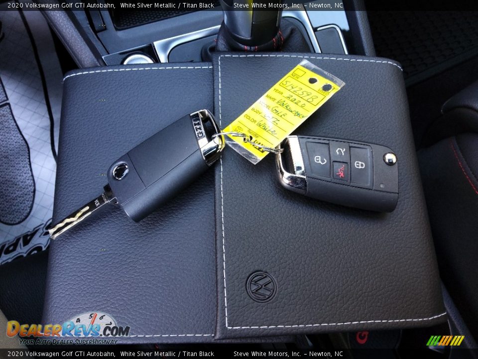 Keys of 2020 Volkswagen Golf GTI Autobahn Photo #28