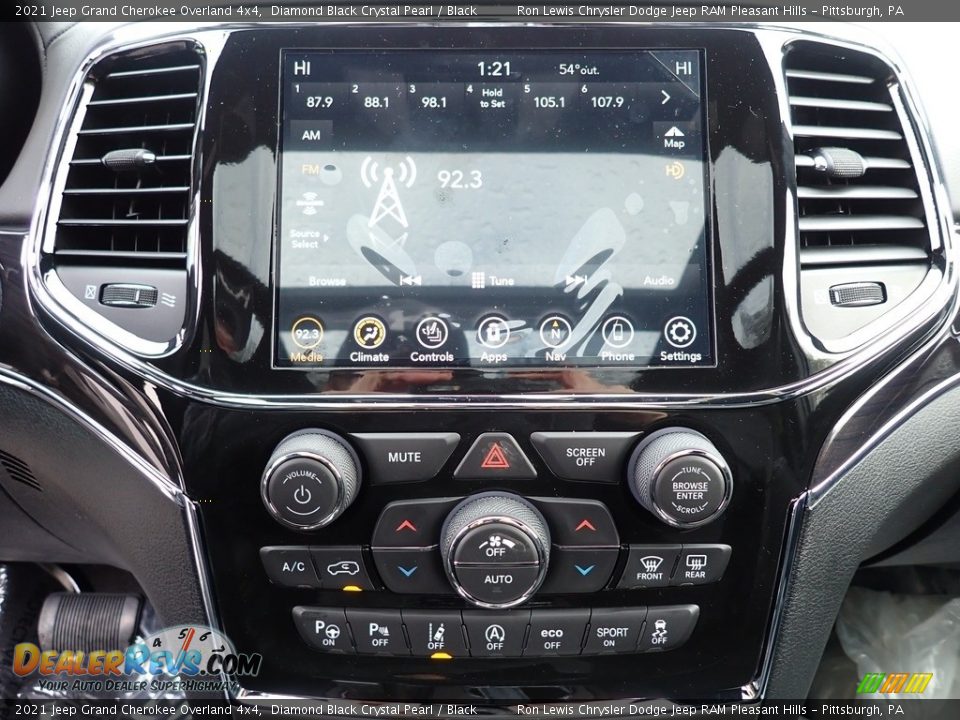 Controls of 2021 Jeep Grand Cherokee Overland 4x4 Photo #20