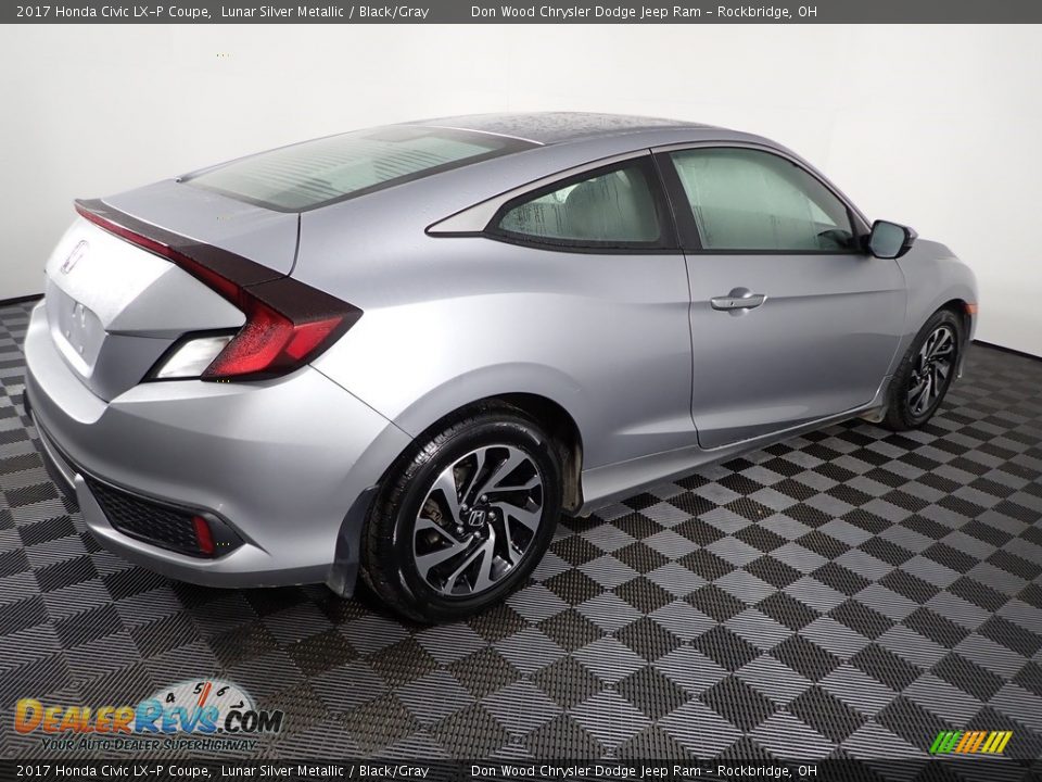 2017 Honda Civic LX-P Coupe Lunar Silver Metallic / Black/Gray Photo #16