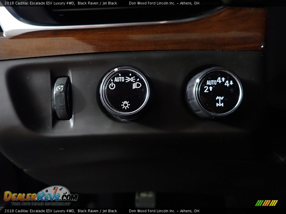 2018 Cadillac Escalade ESV Luxury 4WD Black Raven / Jet Black Photo #33