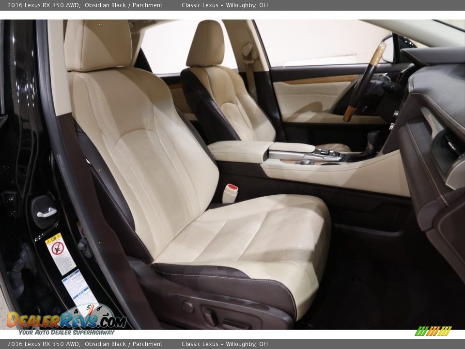 Front Seat of 2016 Lexus RX 350 AWD Photo #17