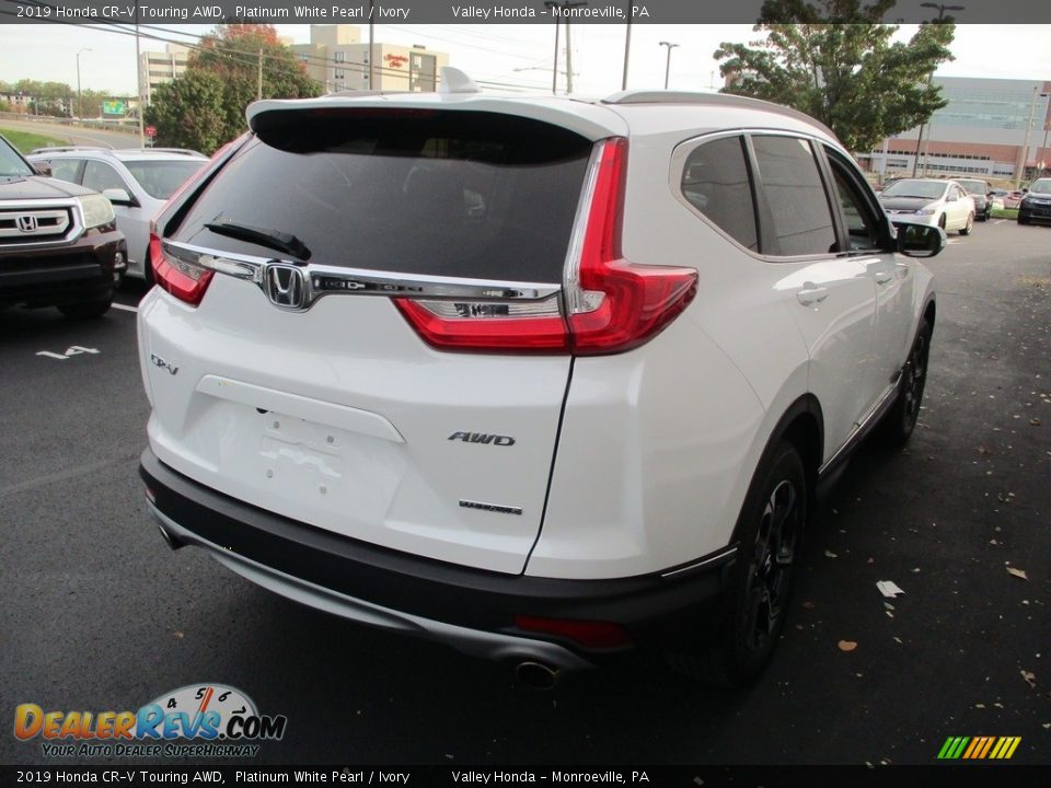 2019 Honda CR-V Touring AWD Platinum White Pearl / Ivory Photo #5