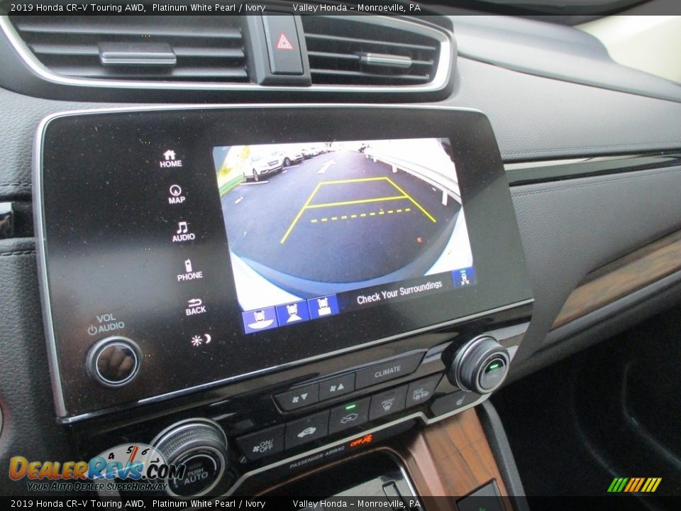 2019 Honda CR-V Touring AWD Platinum White Pearl / Ivory Photo #17