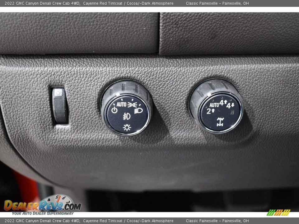 Controls of 2022 GMC Canyon Denali Crew Cab 4WD Photo #9