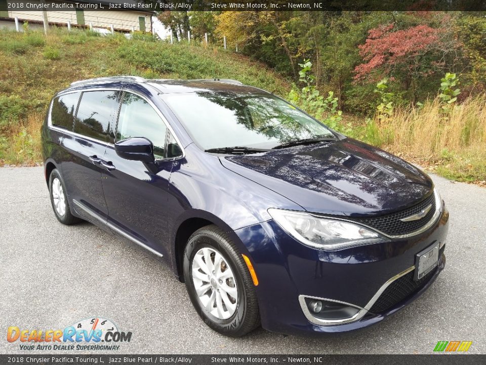 2018 Chrysler Pacifica Touring L Jazz Blue Pearl / Black/Alloy Photo #5