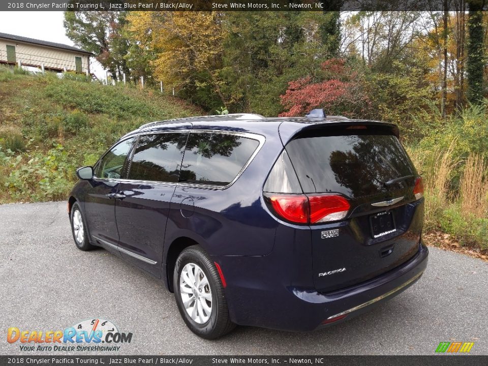 2018 Chrysler Pacifica Touring L Jazz Blue Pearl / Black/Alloy Photo #9