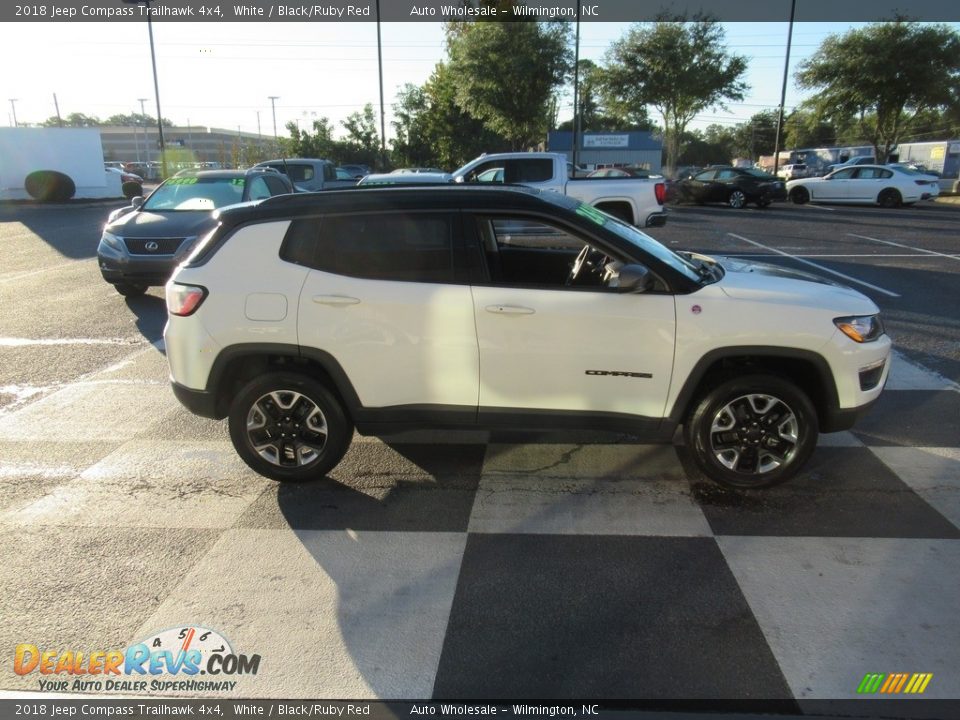 2018 Jeep Compass Trailhawk 4x4 White / Black/Ruby Red Photo #3