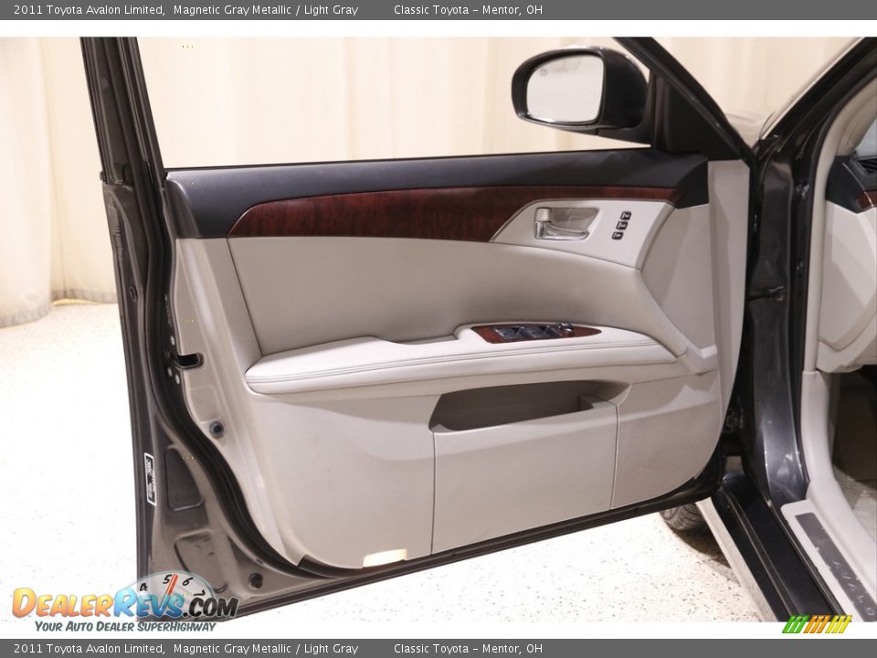 2011 Toyota Avalon Limited Magnetic Gray Metallic / Light Gray Photo #4