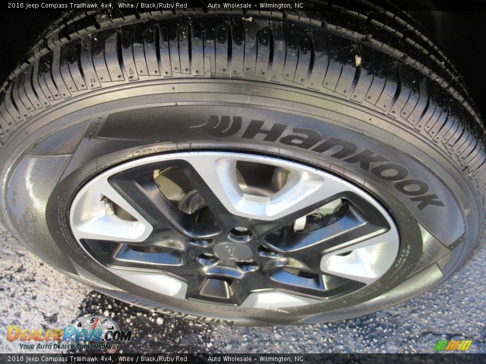 2018 Jeep Compass Trailhawk 4x4 White / Black/Ruby Red Photo #7