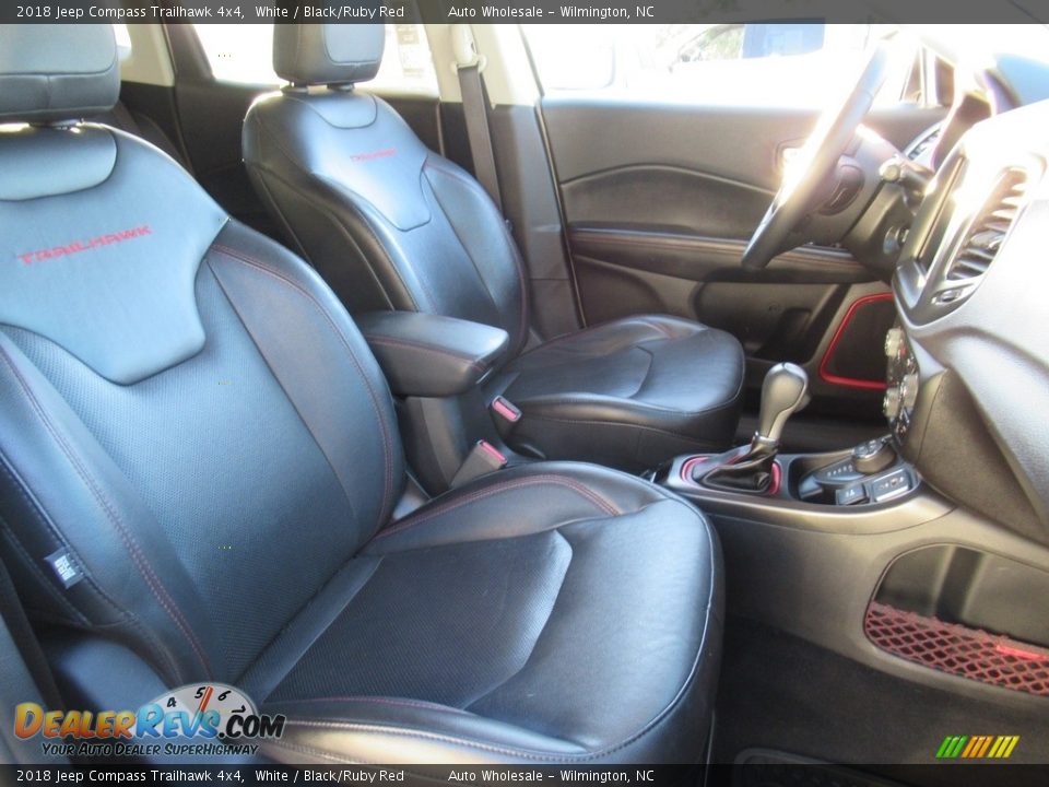 2018 Jeep Compass Trailhawk 4x4 White / Black/Ruby Red Photo #13